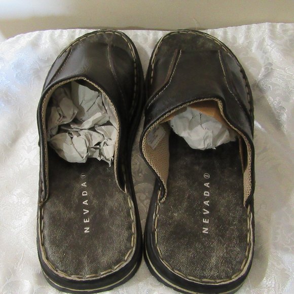 Men's Size 9M slip on Leather Sandal's NEVADA - Picture 8 of 8